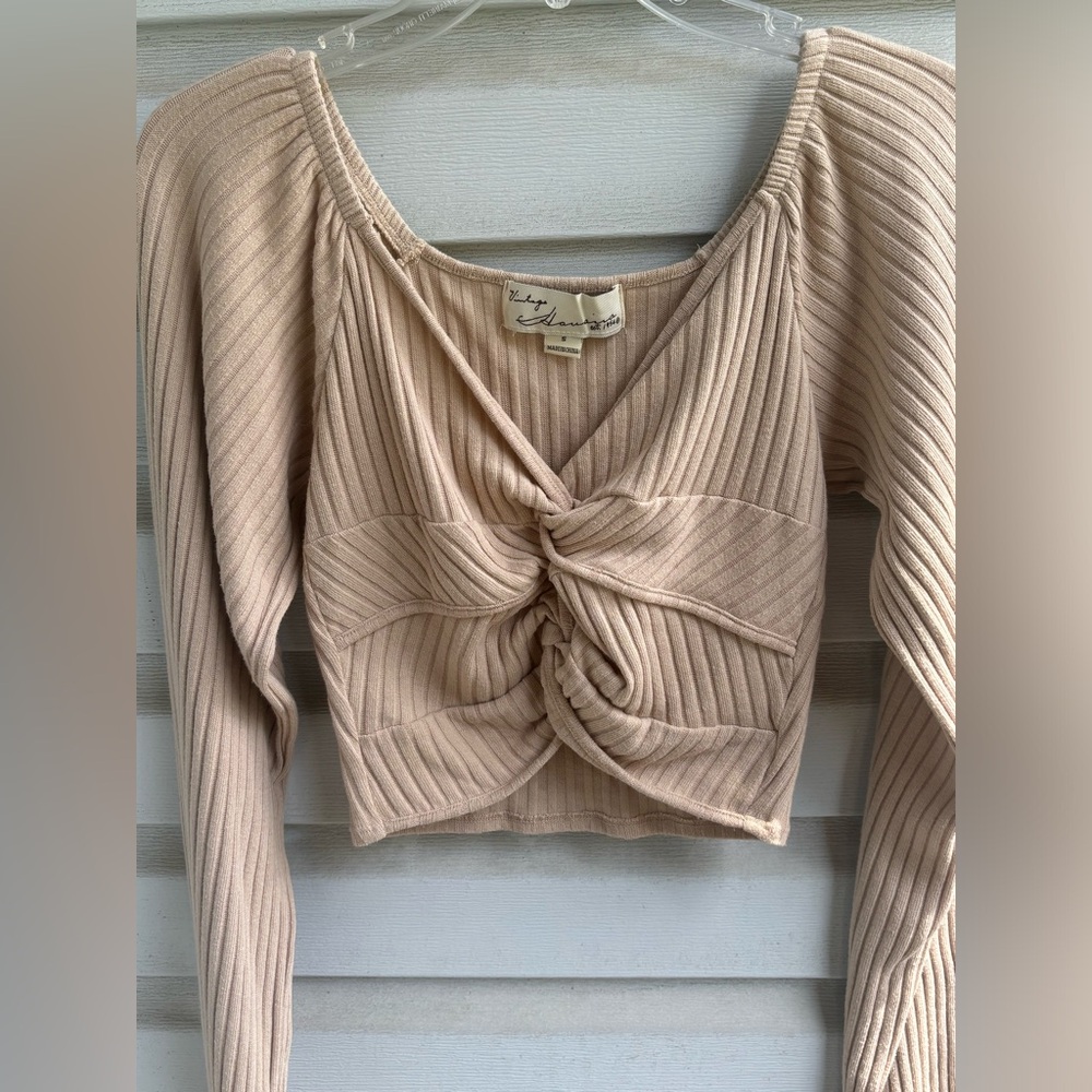 Vintage Havana est 1954 v- neck sweater cropped long sleeve top tan size S